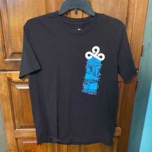 Cloud 9 gaming team 2022 Worlds T-Shirt